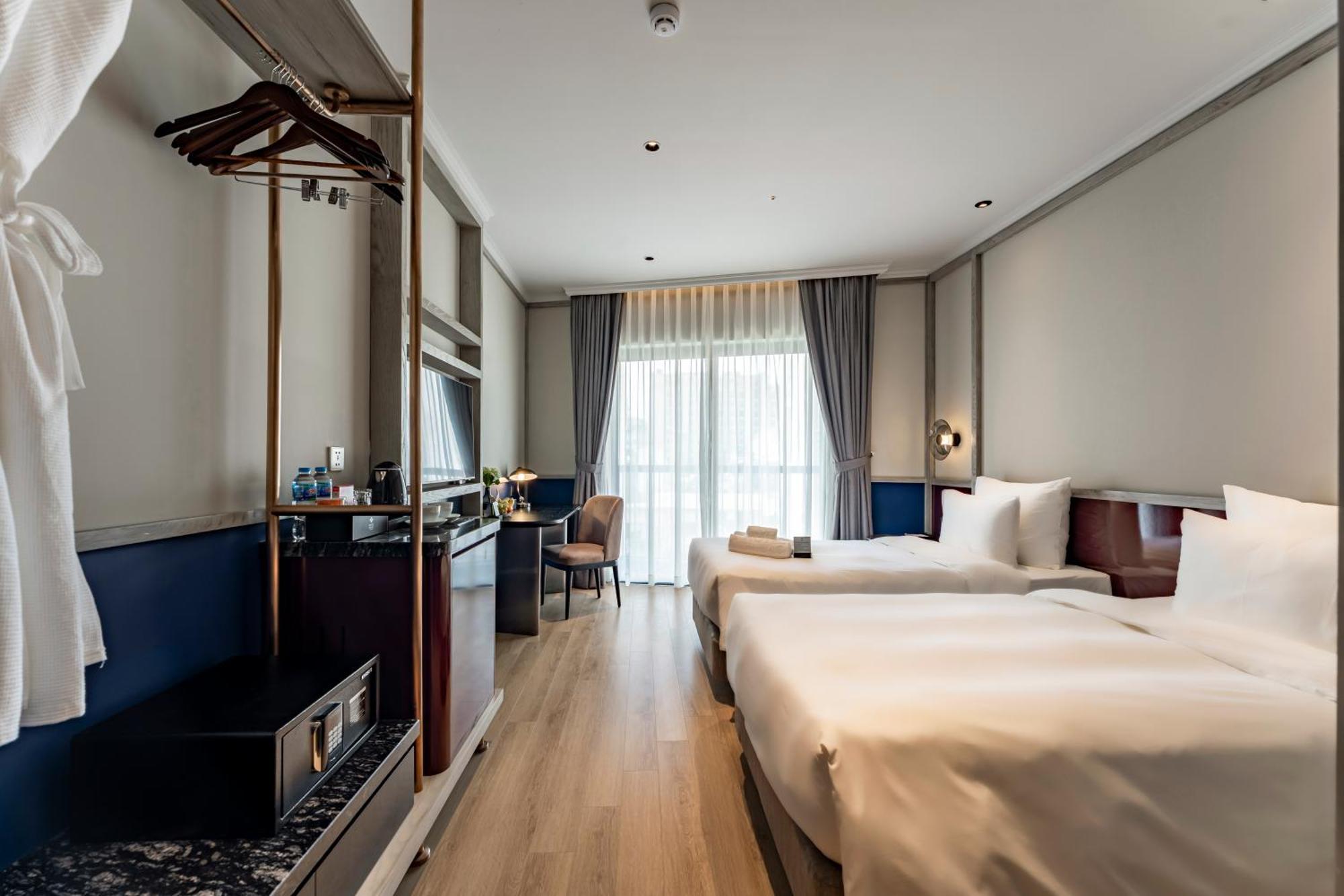 Grand Du Boutique Saigon Hotel 5*